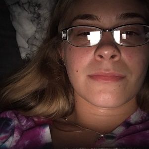 Meet your Posher, Lana